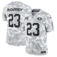Camiseta NFL Limited San Francisco 49ers Christian McCaffrey 2024 Salute To Service Gris