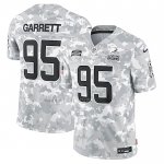 Camiseta NFL Limited Cleveland Browns Myles Garrett 2024 Salute To Service Gris